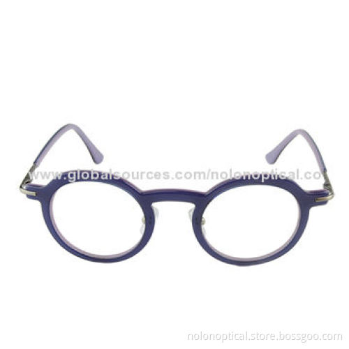 Black Circle Frame Eyeglasses with New Asian Style